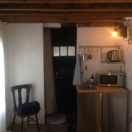 Appartamento Romantique Et Boheme Parigi